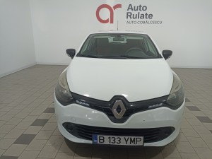 Renault Clio 1.2i 75 CP