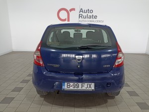 Dacia Sandero 1.6 MPI Laureate